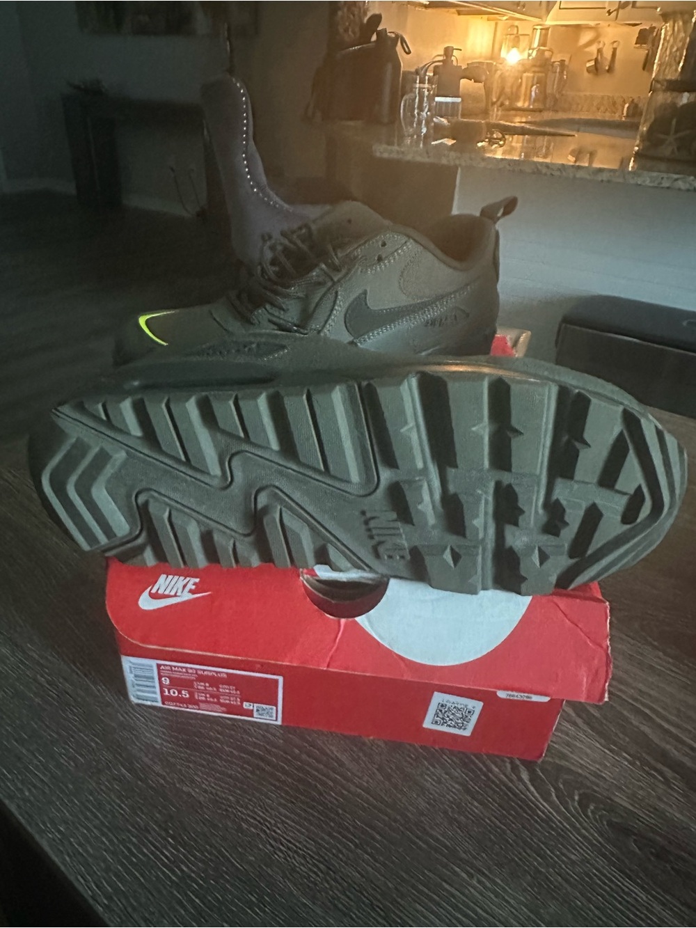Nike Air Max 90 Surplus Cargo Khaki 9 M - Picture 3 of 5